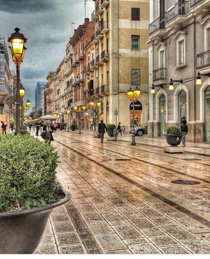 Victoria Suite Casa Vacanza Таранто Екстериор снимка
